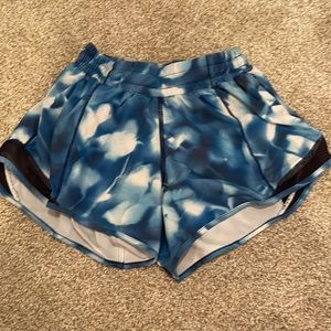 Printed blue hotty hot shorts